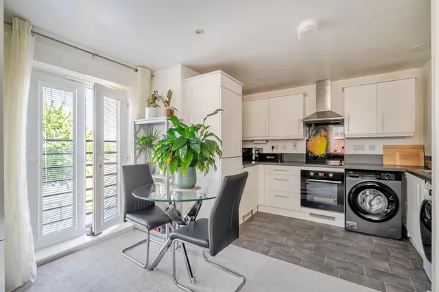 Ilsley Road, Basingstoke, RG24, photo 3