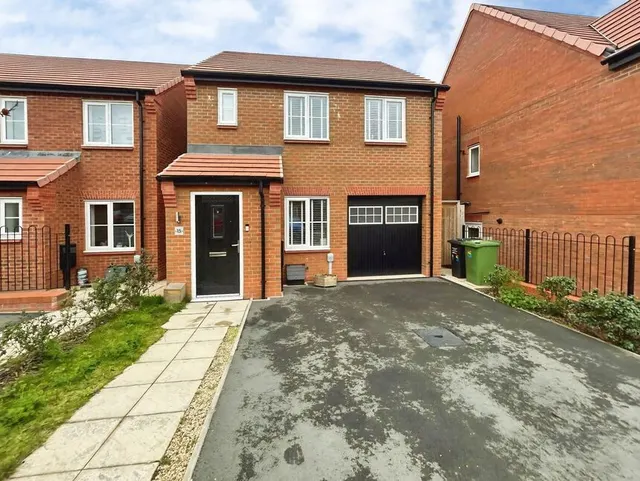 Baily Road, Stonebow Village, LE12, photo 1