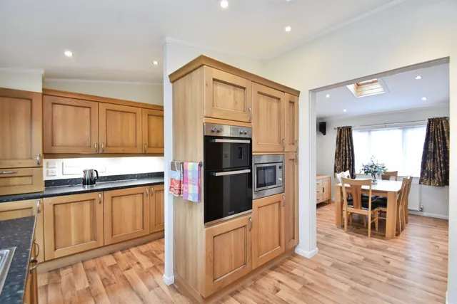 Reynard Crag Lane, Harrogate, HG3, photo 2
