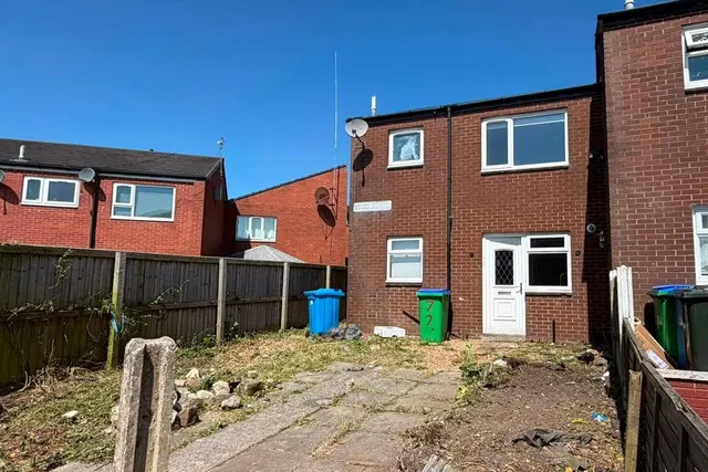 Bower Avenue, Wardle, OL12, photo 2