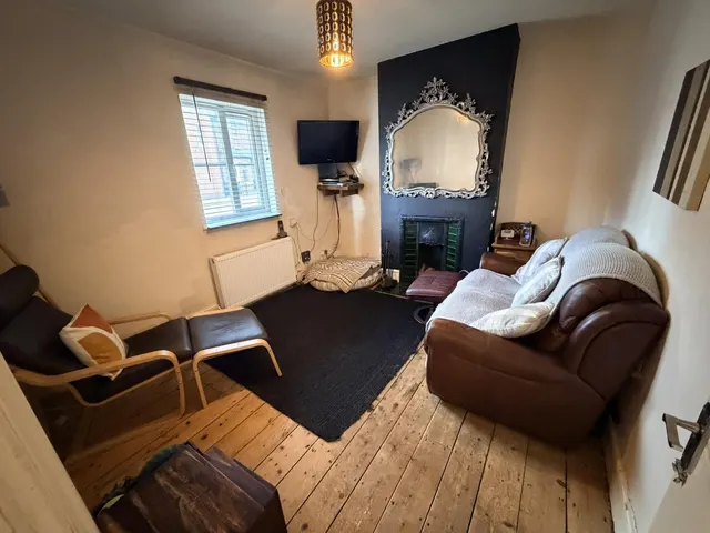 Newport Road, Milton Keynes, MK13, photo 2
