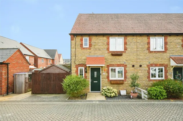 Catterick Road, Bicester, Oxfordshire, OX26, photo 1