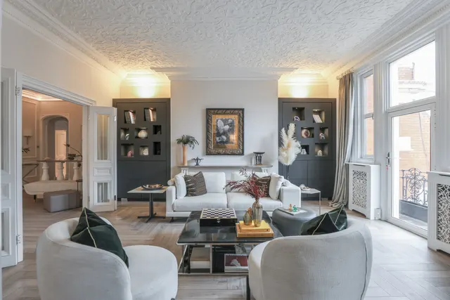 8 bedroom flat — 116 Knightsbridge, Knightsbridge, London