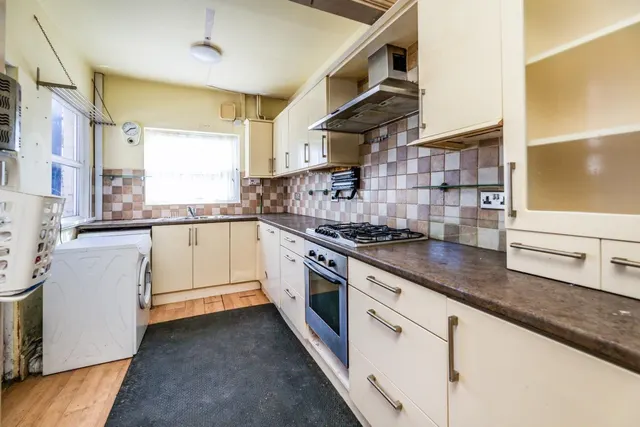 Photo 3 — Ellerton Road, Sheffield