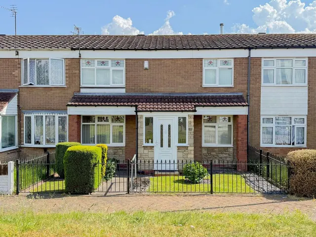 Howes Croft, Castle Vale, B35, photo 1