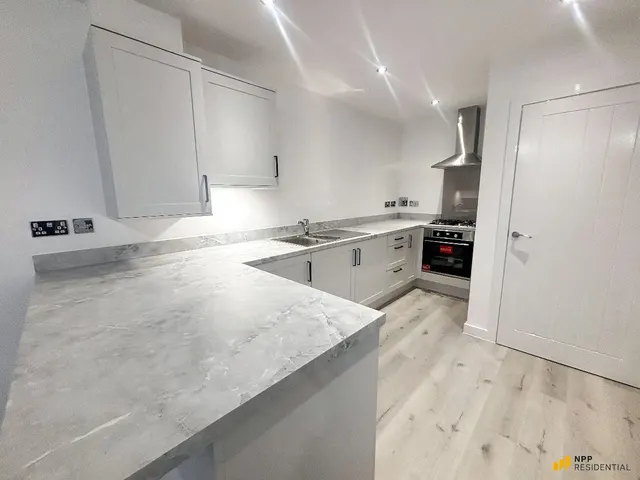 Photo 3 — Ward Drive, Prestwich, M25 1QR