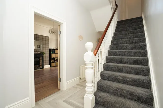Bede Burn Road, Jarrow, NE32, photo 3