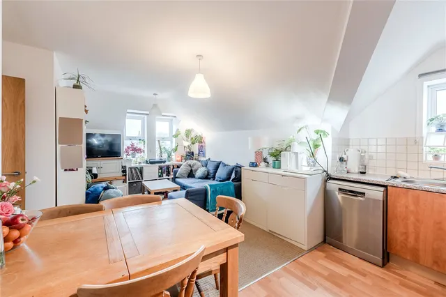 Manor Fold, Horsforth, LS18, photo 3