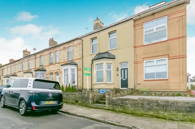 Pembroke Terrace, Penarth, CF64, photo 1