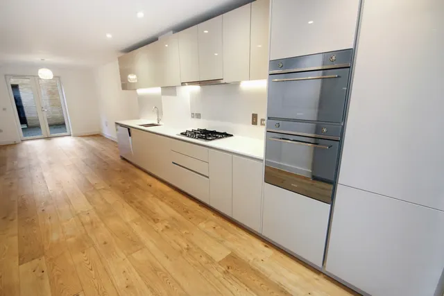 Clay Farm Drive, Trumpington, CB2, photo 2