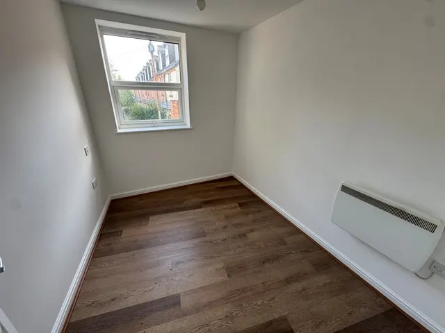 Woodborough Road, Nottingham, NG3, photo 3