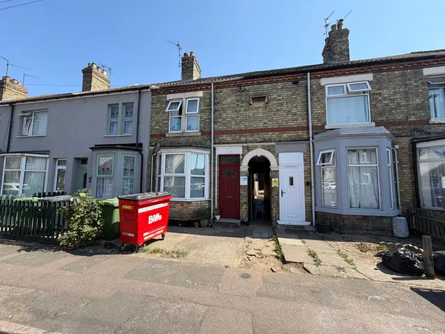 Burmer Road, Millfield, Peterborough, PE1, photo 1