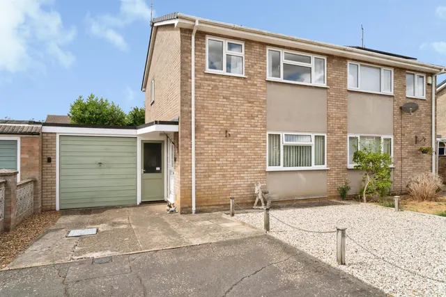 Clarendon Road, Fakenham, NR21, photo 1