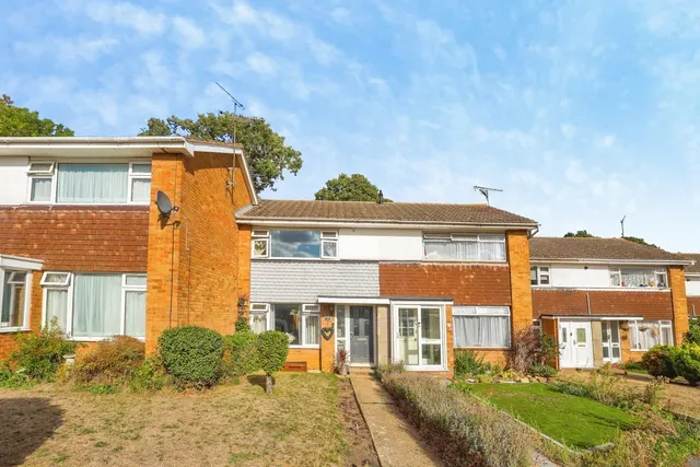 Norwood Walk, Sittingbourne, ME10, photo 1