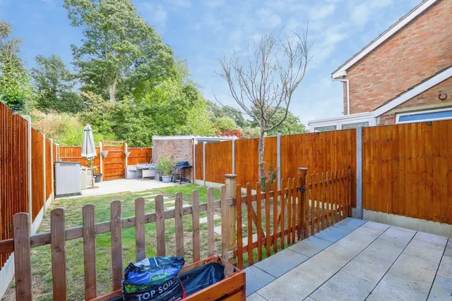 Norwood Walk, Sittingbourne, ME10, photo 2