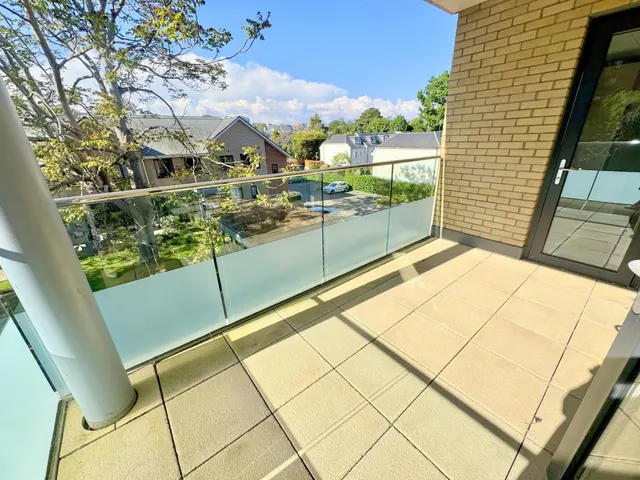 Parkstone Road, BH15, photo 2