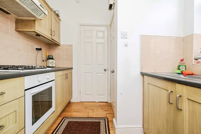 Parsons Hill, Oldbury, B68, photo 3