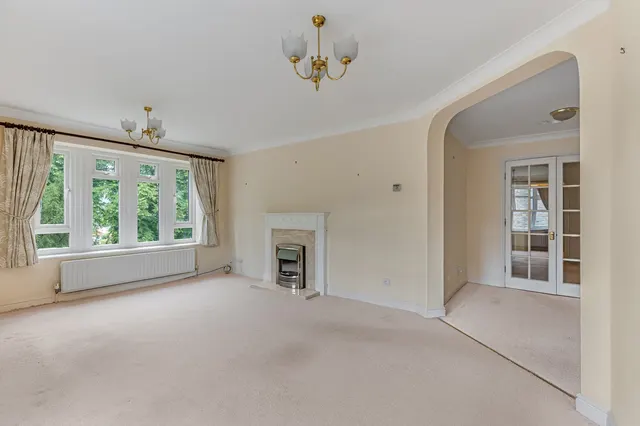 Grove Road, Ilkley, LS29, photo 3
