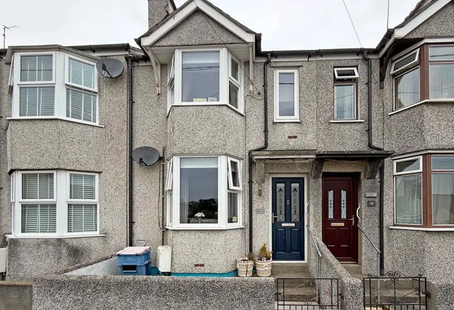 Bethesda Street, Amlwch, photo 1