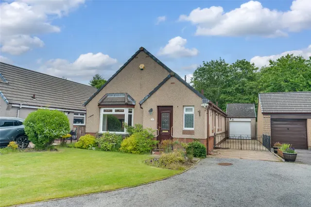 Huxterstone Drive, Kingswells, AB15, photo 1