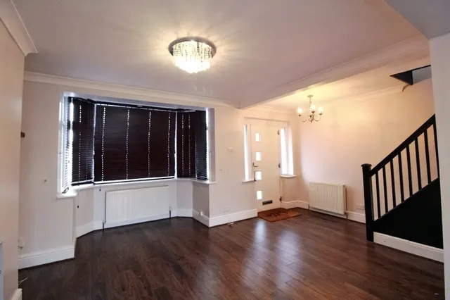 Photo 2 — Kingsmead Avenue, Romford, Essex, RM1