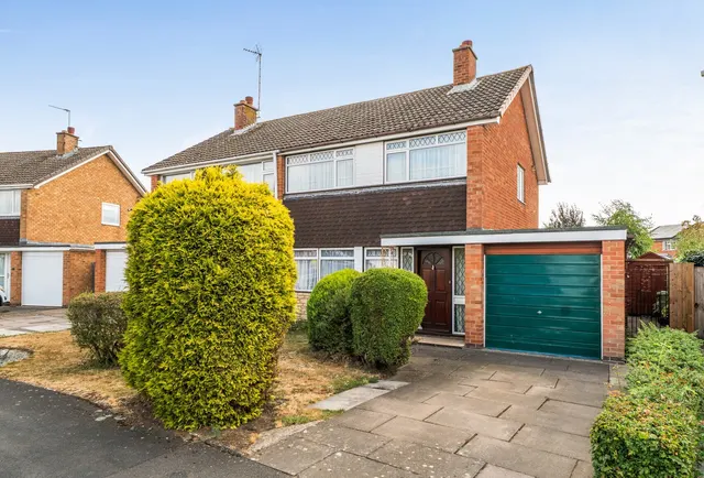 Barton Way, Gloucestershire, Up Hatherley, GL51 3QR, photo 1
