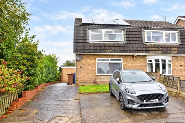 Albion Street, Castleton, OL11, photo 1