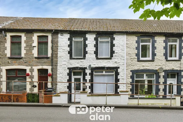 Danyderi Terrace, Merthyr Tydfil, CF48, photo 1