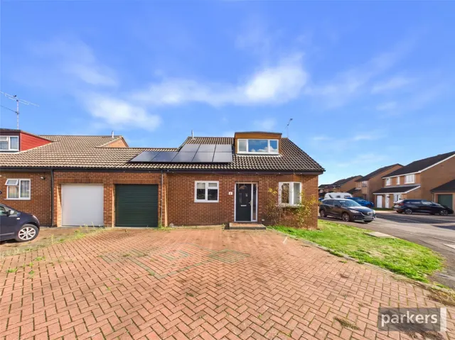 Mildenhall Close, Lower Earley, RG6, photo 1