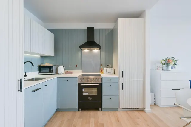Hollandbury House, The Brentford Project, TW8, photo 3