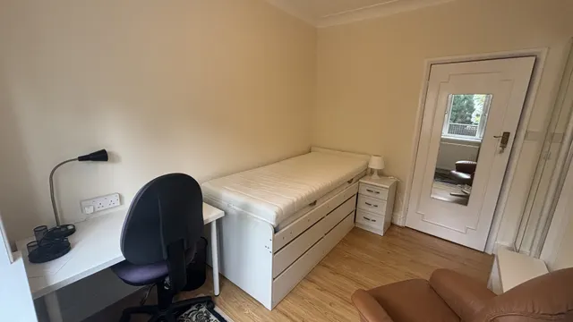 Thorntree Drive, Newcastle, photo 1