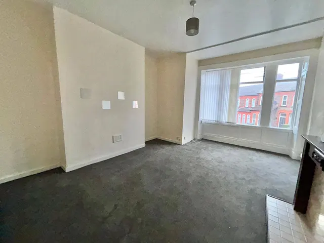Grosvenor Road, Birkenhead, CH43, photo 2