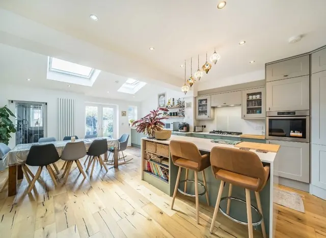 Photo 3 — Northborough Road, Streatham, SW16