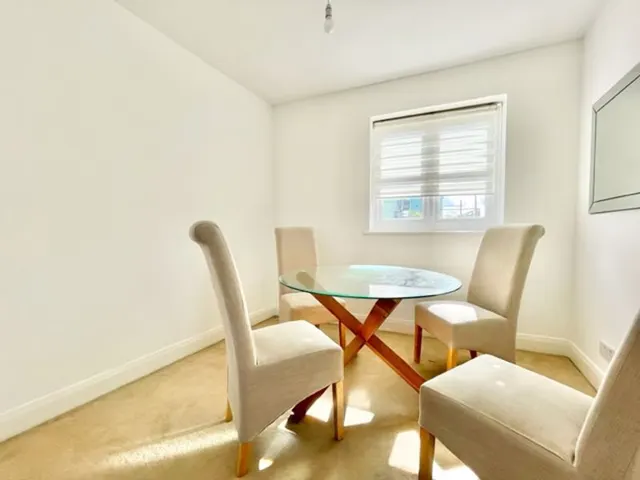 Photo 2 — Fuller Close, London E2 6DX