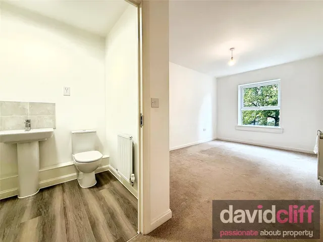 Edrich Grange, Crowthorne, RG45, photo 3