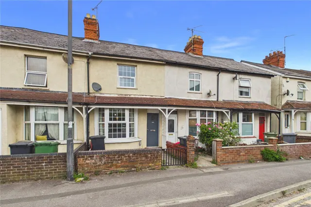 Kings Road, Newbury, RG14, photo 1