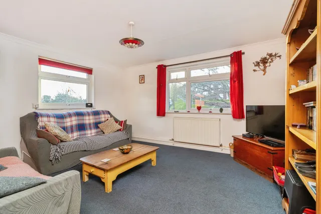 Alexandra Road, Bridport, DT6, photo 1