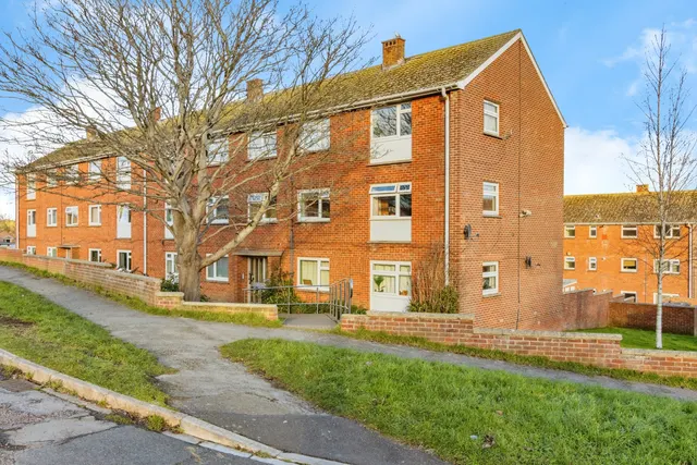 Alexandra Road, Bridport, DT6, photo 2