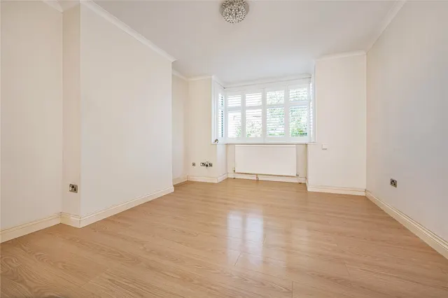 Constance Road, Twickenham, TW2, photo 2