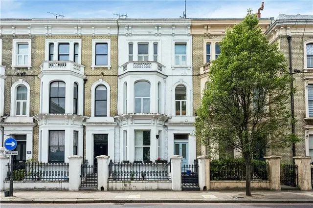 Finborough Road, London, SW10, photo 1