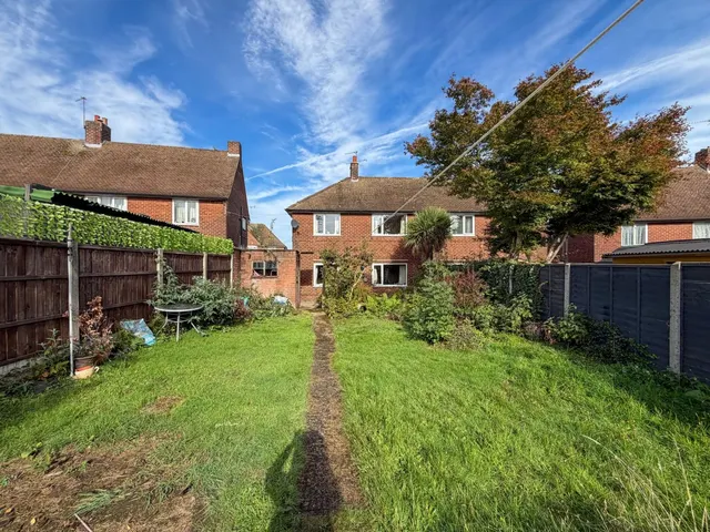 Prince Charles Road, Worksop, S81, photo 2