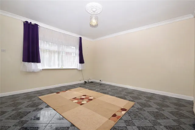 Firth Avenue, Leeds, LS11, photo 2