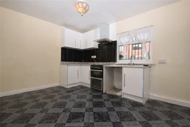 Firth Avenue, Leeds, LS11, photo 3