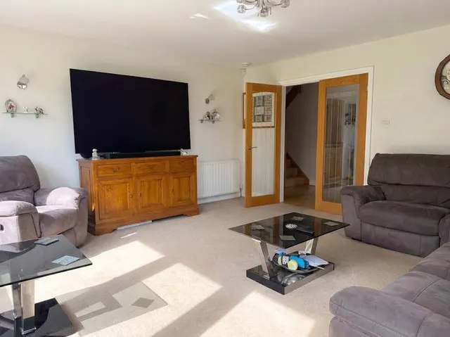 Mill Lane, Sherfield English, SO51, photo 3