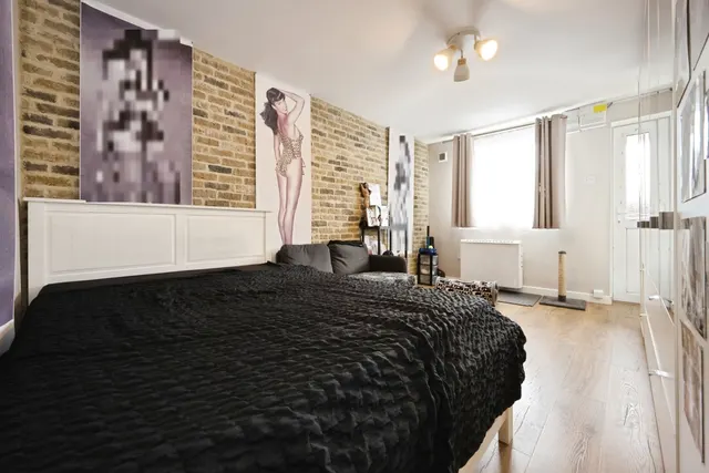 Photo 2 — Shaldon Court, Bedford, Bedfordshire, MK40