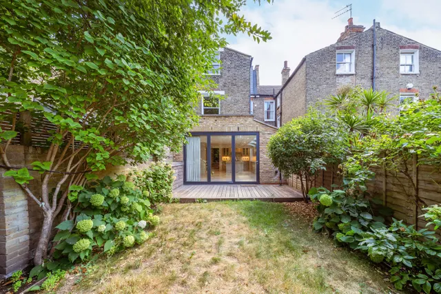 Photo 3 — Fernhurst Road, London, SW6