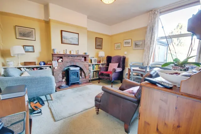 Buckingham Road, Watford, photo 3