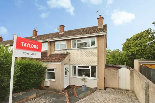 St. Francis Drive, Wick, Bristol, BS30, photo 1