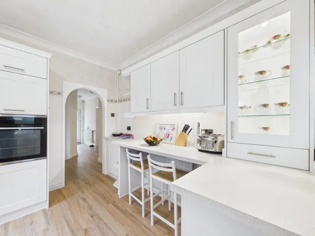 Spinney Crescent, Toton, NG9, photo 3