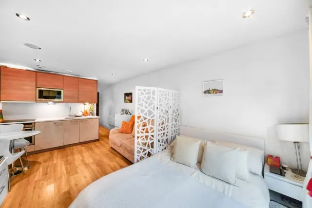 Park Street, Imperial Wharf, SW6, photo 1